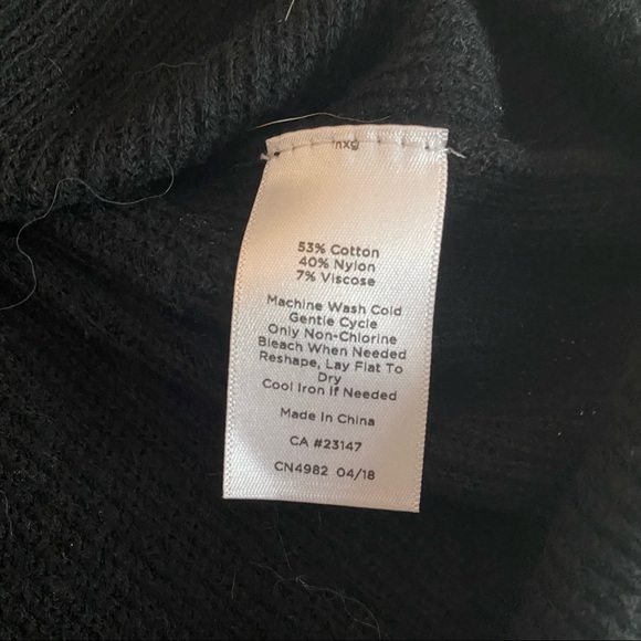 Talbots black ribbed long sweater size Medium - Picture 2 of 5